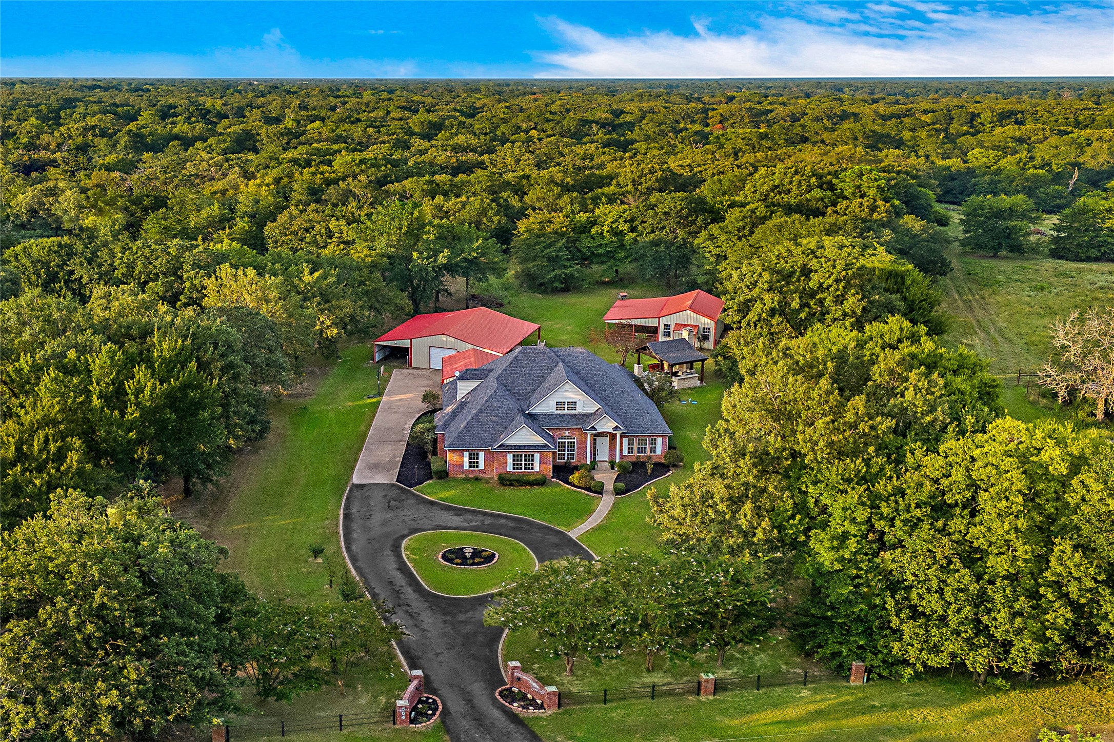 564 Vz County Road 3213 Wills Point TX 75169