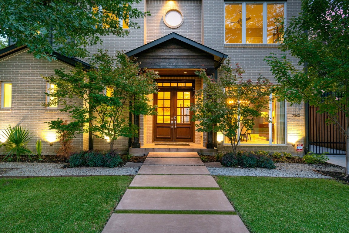 7510 Villanova Street Dallas TX 75225
