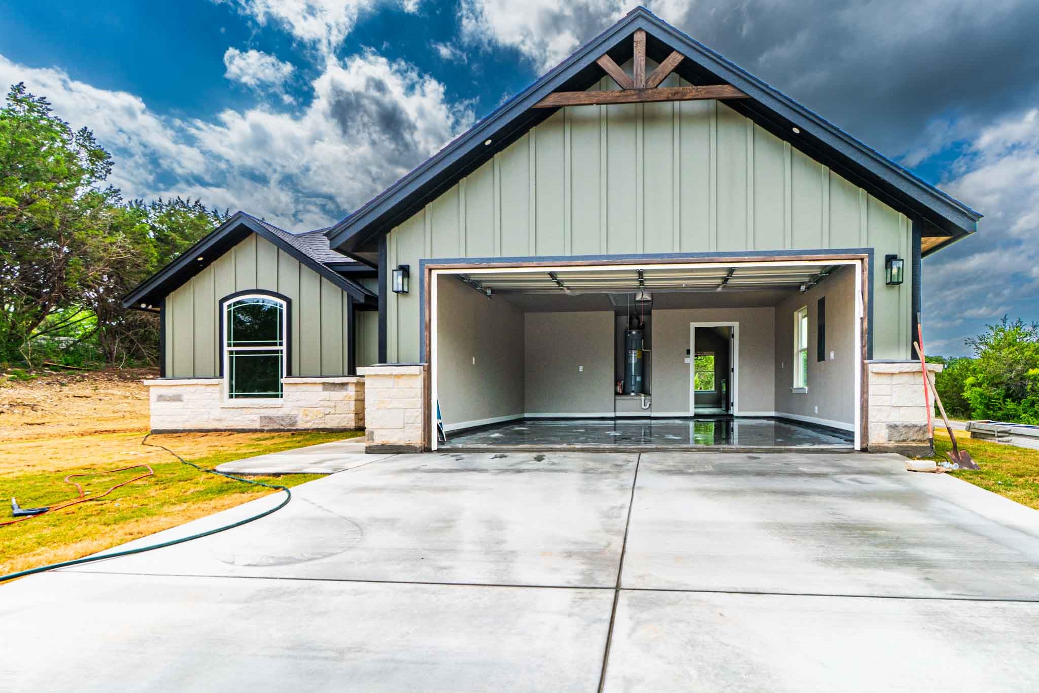 916 Mojave Trail Granbury TX 76048