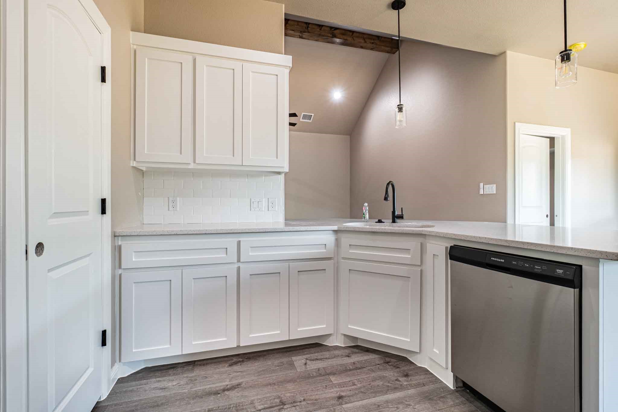 916 Mojave Trail Granbury TX 76048