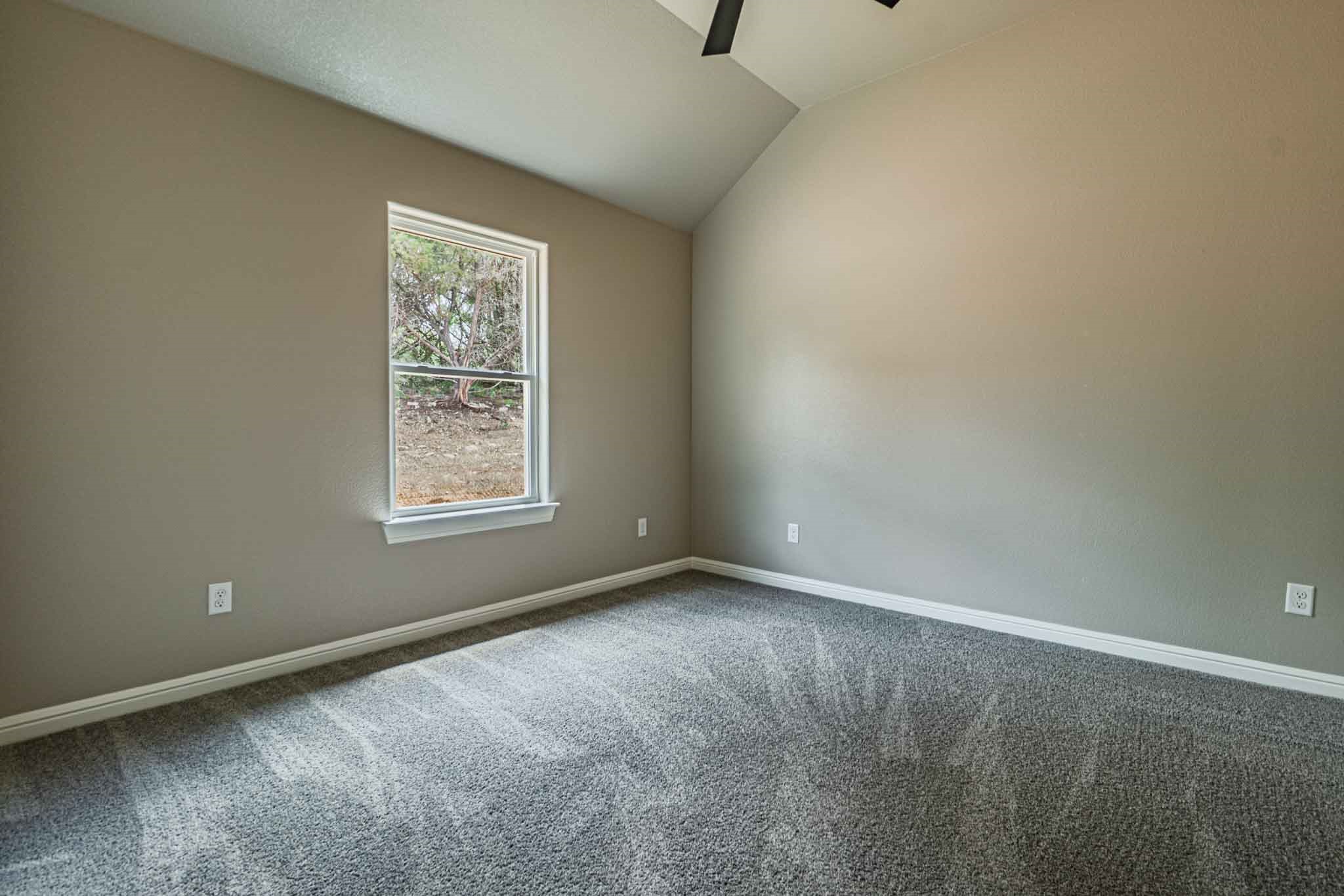916 Mojave Trail Granbury TX 76048