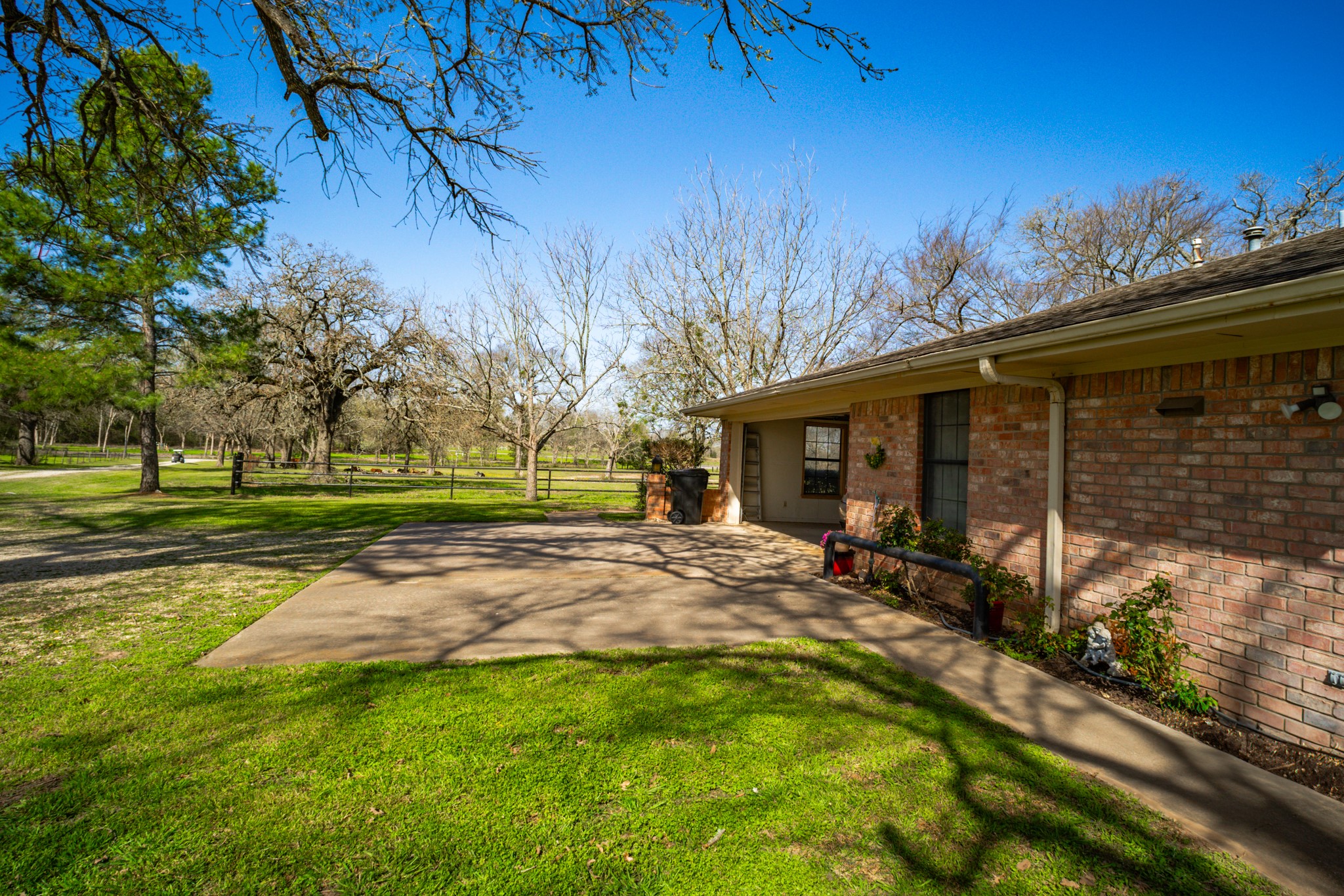 141 Lcr 405 Mexia TX 76667
