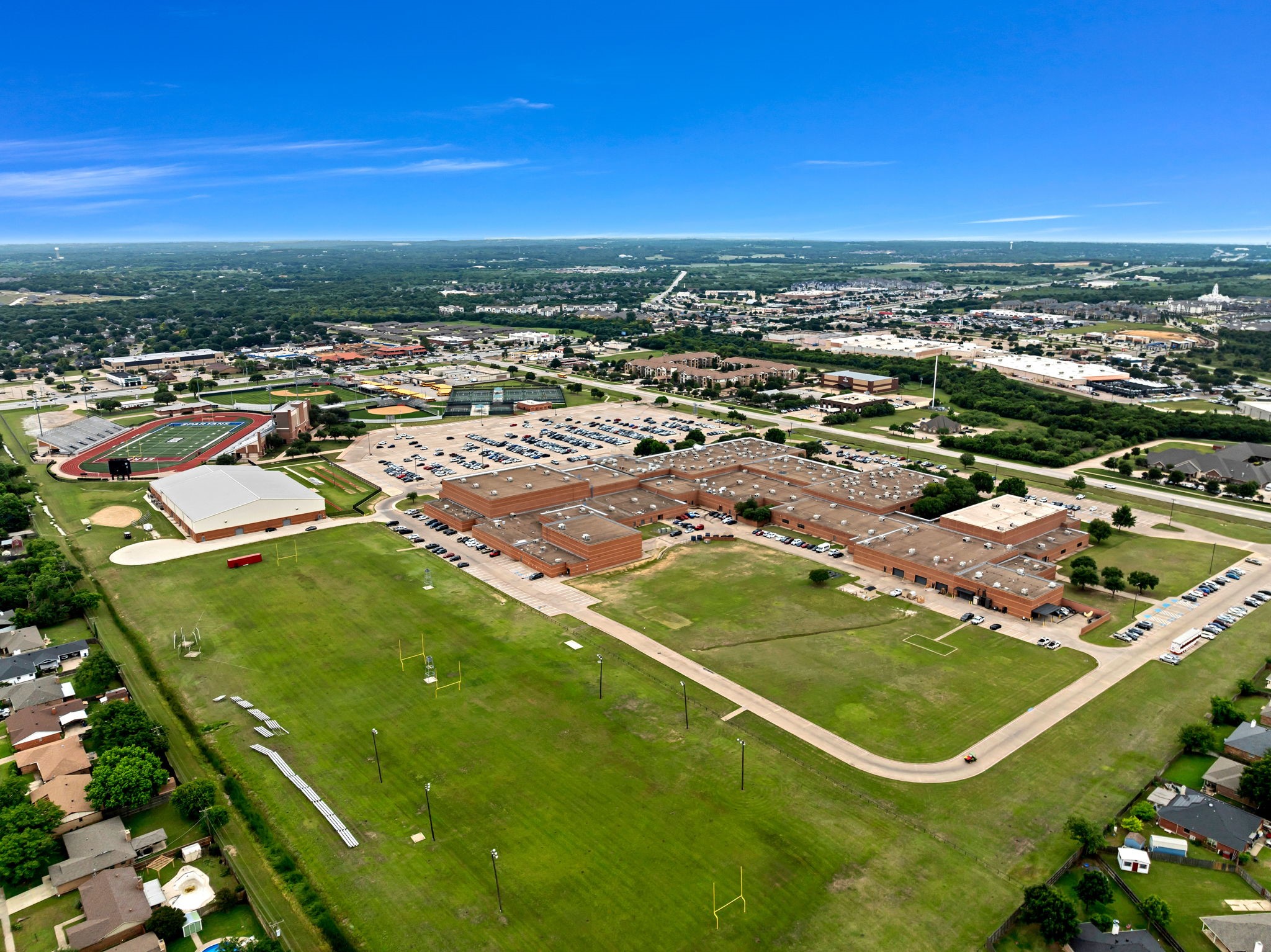 732 Hillside Drive Burleson TX 76028