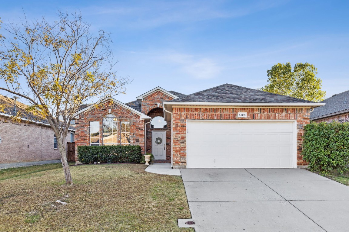 4104 Petersburg Drive Fort Worth TX 76244