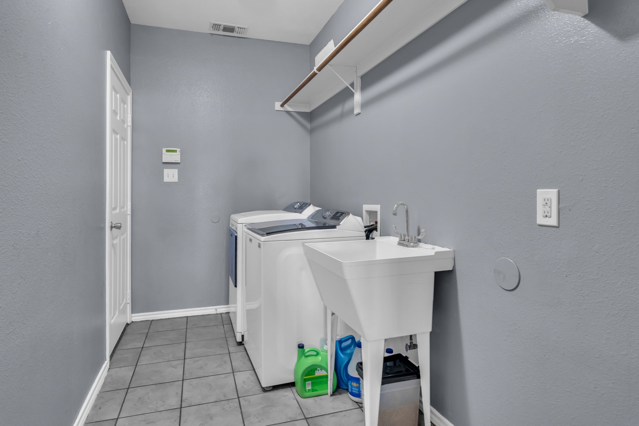 2320 Harvest Moon Lane Sanger TX 76266