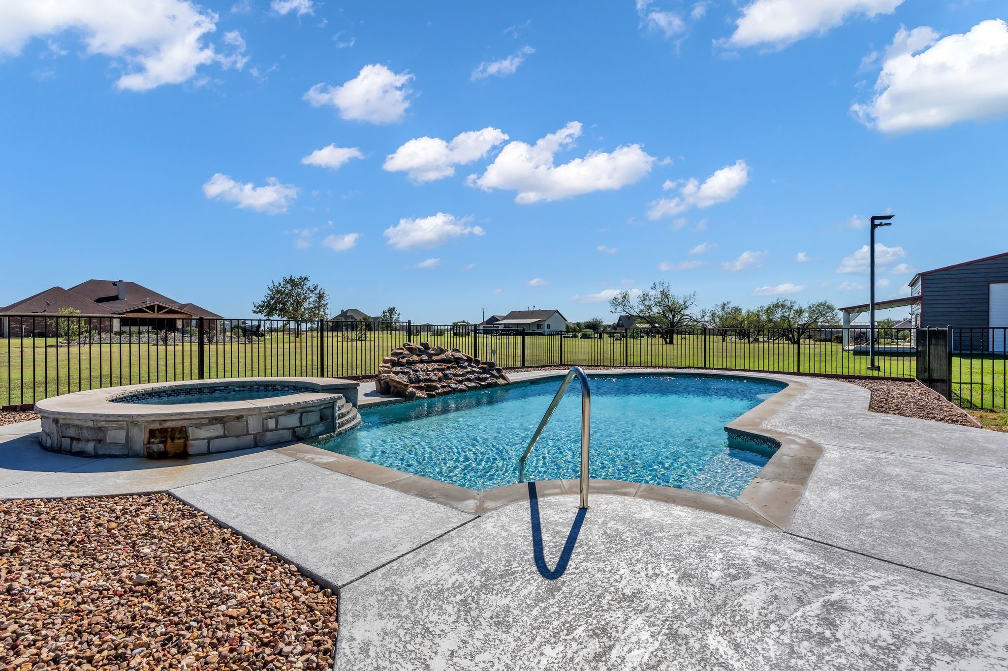 2320 Harvest Moon Lane Sanger TX 76266