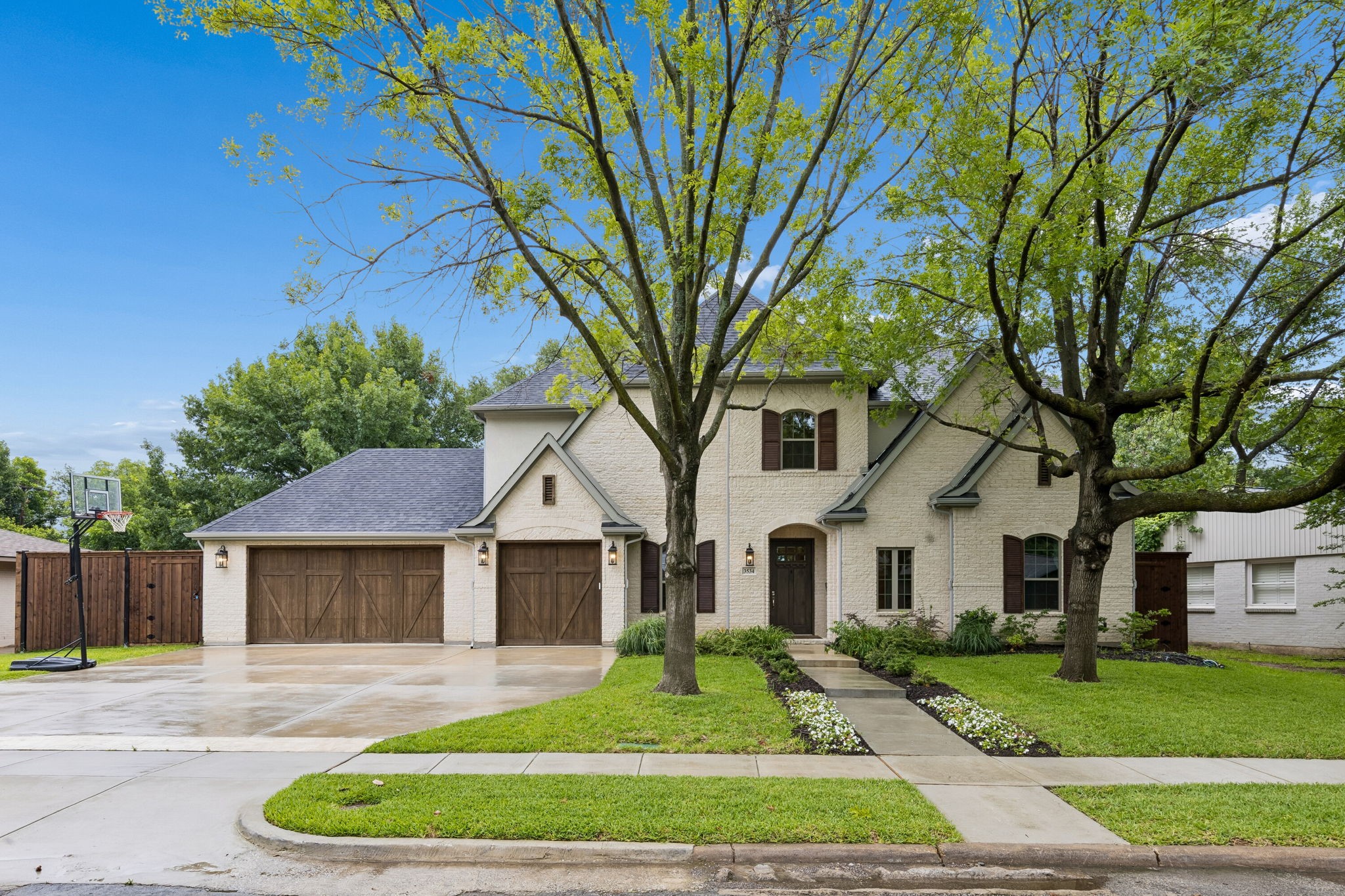 3534 Ingleside Drive Dallas TX 75229