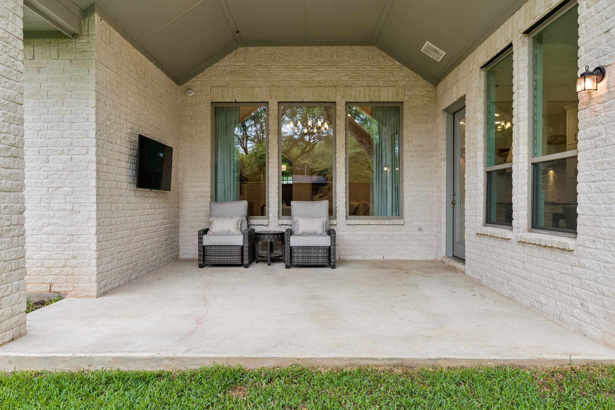 3534 Ingleside Drive Dallas TX 75229