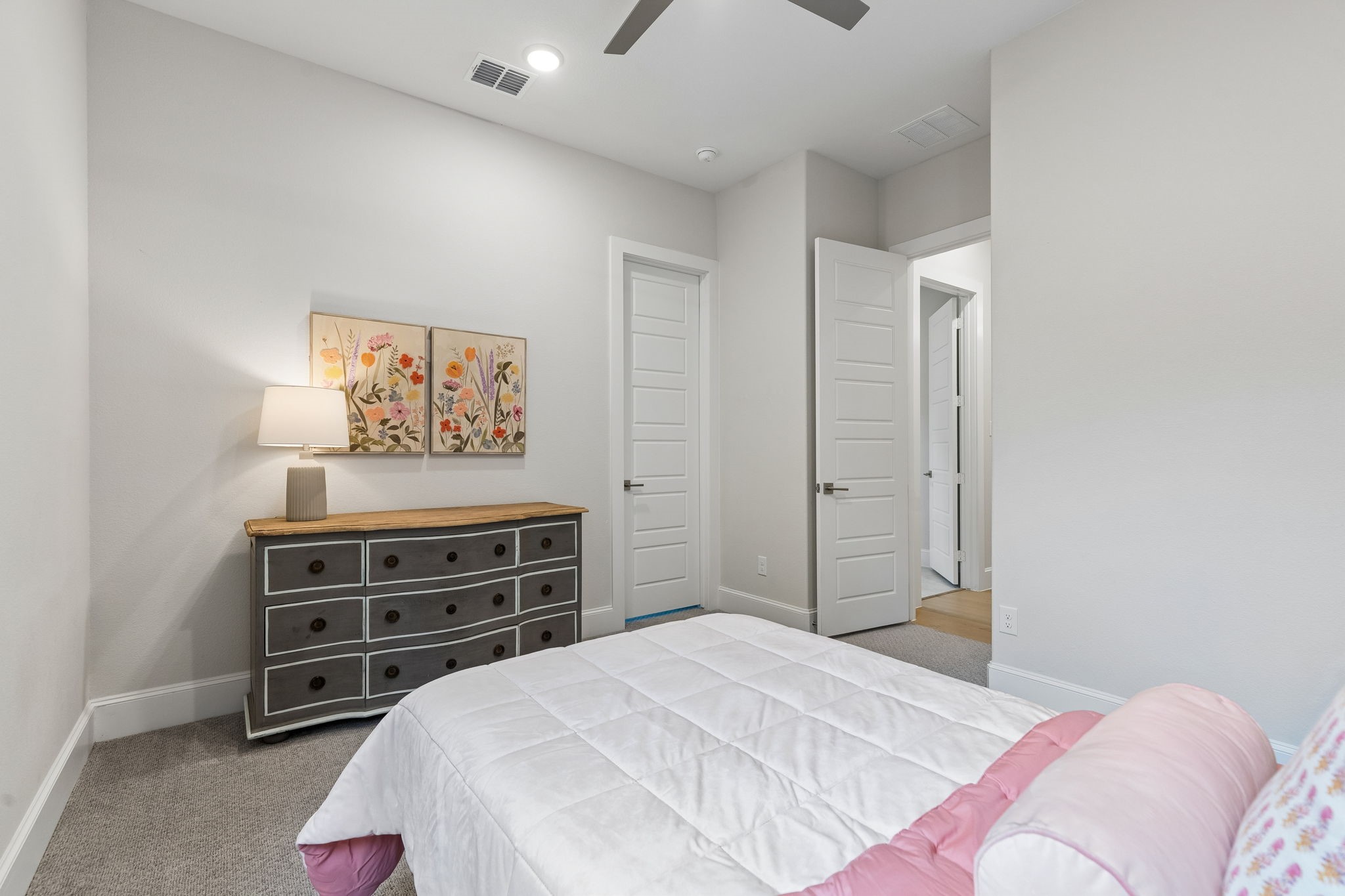 3534 Ingleside Drive Dallas TX 75229