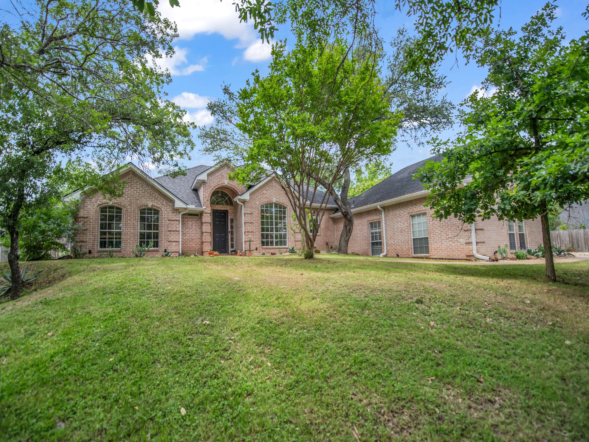 148 Saddle Brook Drive Hudson Oaks TX 76087