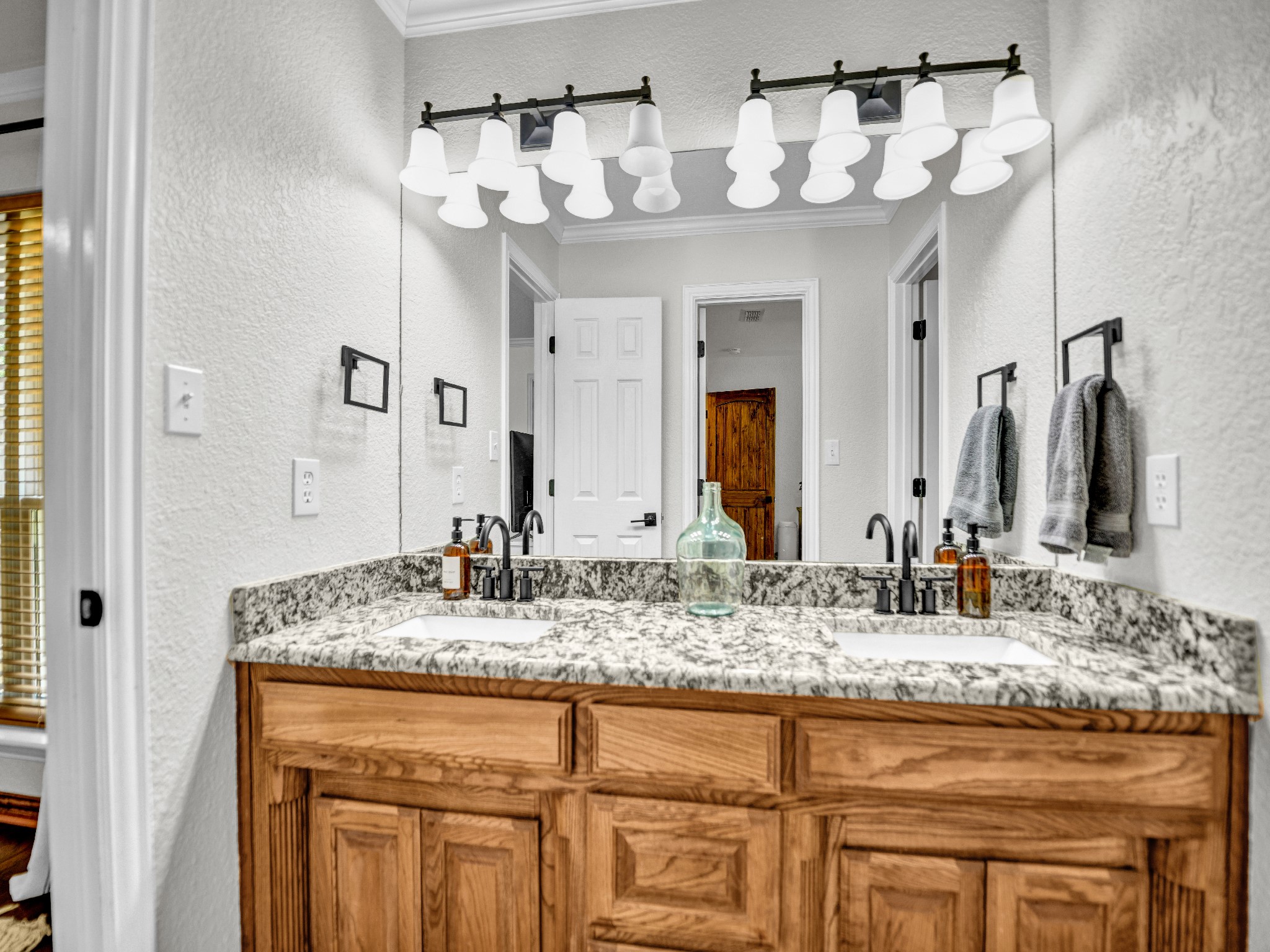 148 Saddle Brook Drive Hudson Oaks TX 76087