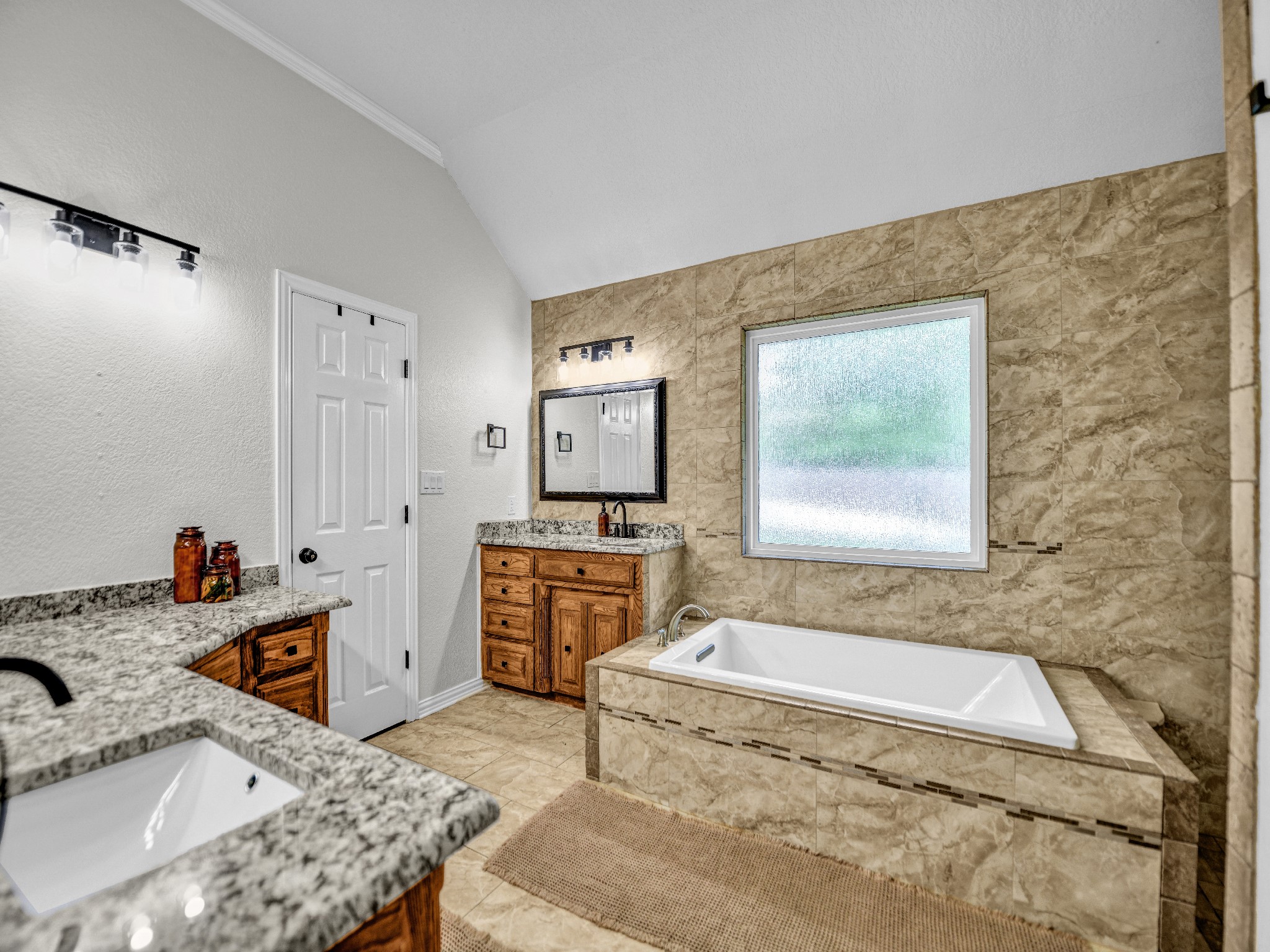148 Saddle Brook Drive Hudson Oaks TX 76087
