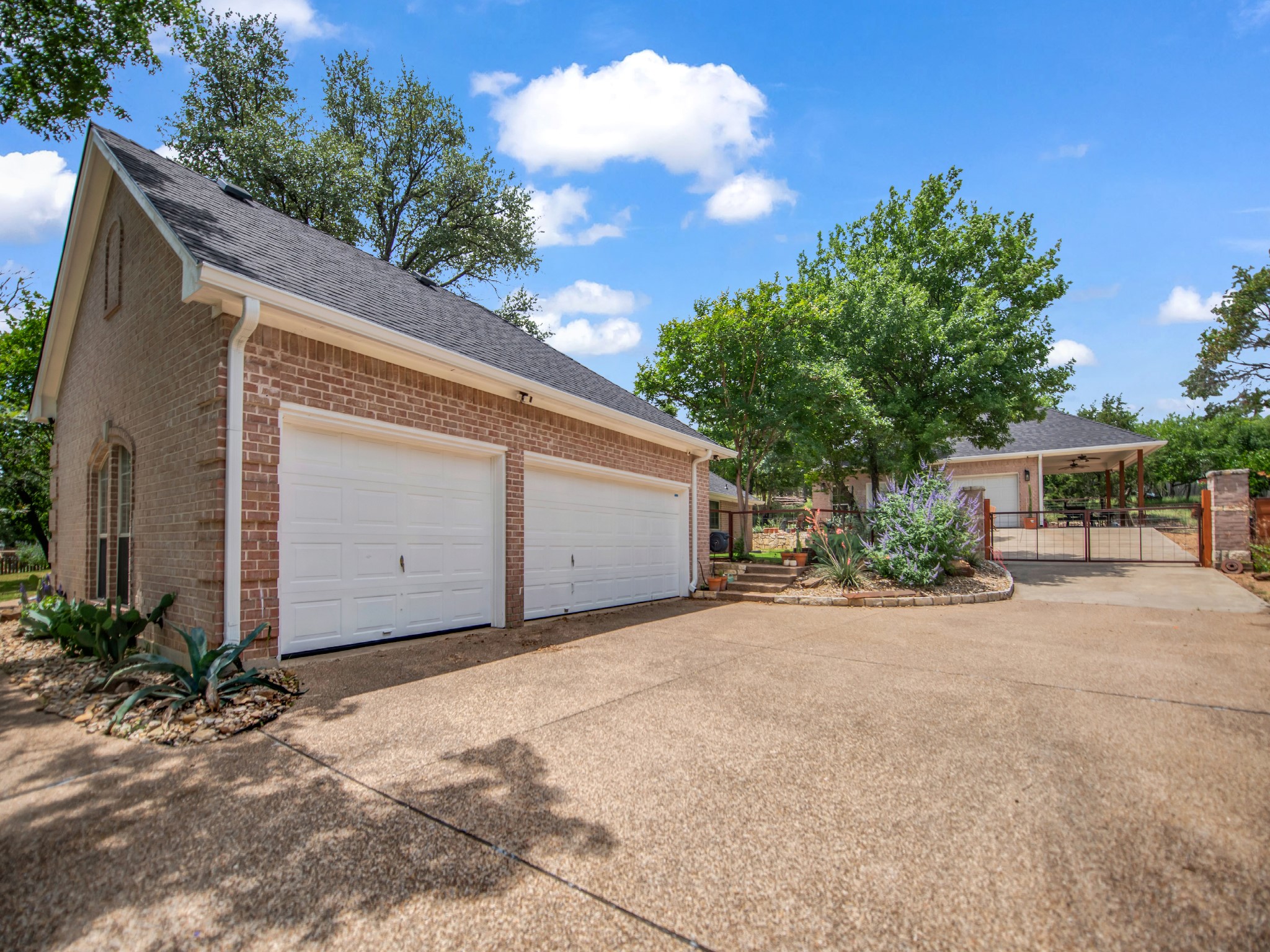 148 Saddle Brook Drive Hudson Oaks TX 76087