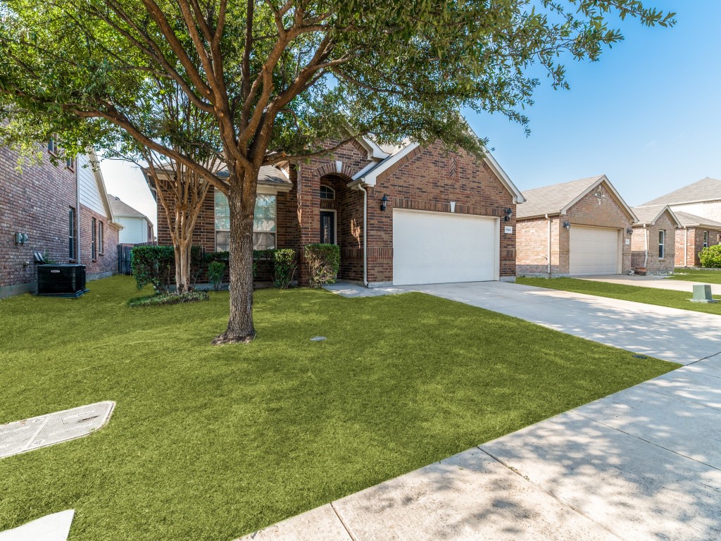 5764 Fountain Flat Drive Fort Worth TX 76244