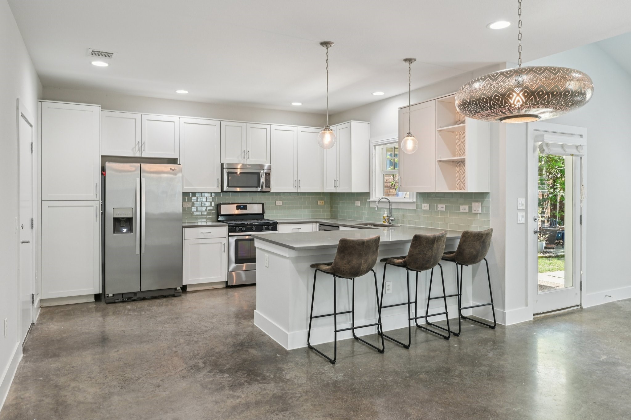 656 Bishop Heights Lane Dallas TX 75208