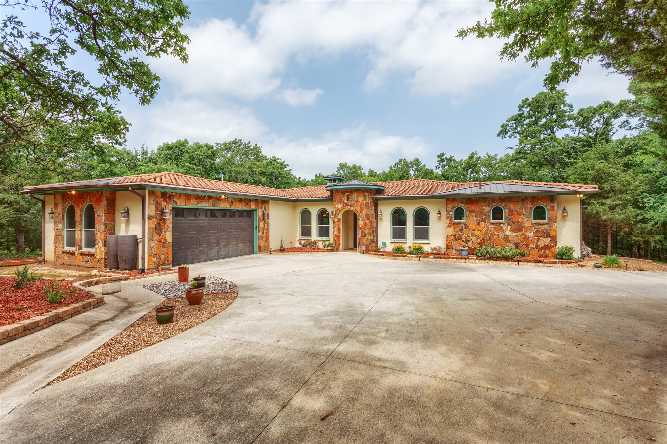 135 Aletha Lane Sherman TX 75092