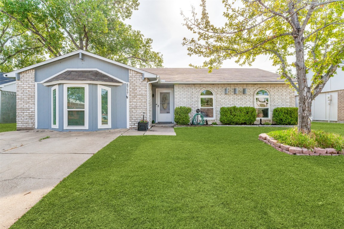 4717 Overland Trail Grand Prairie TX 75052