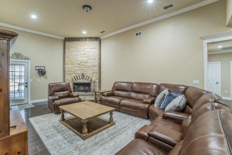 1019 Gin Road Ennis TX 75119