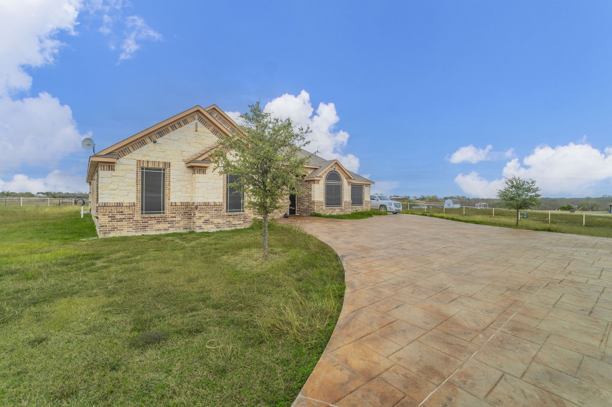 1019 Gin Road Ennis TX 75119