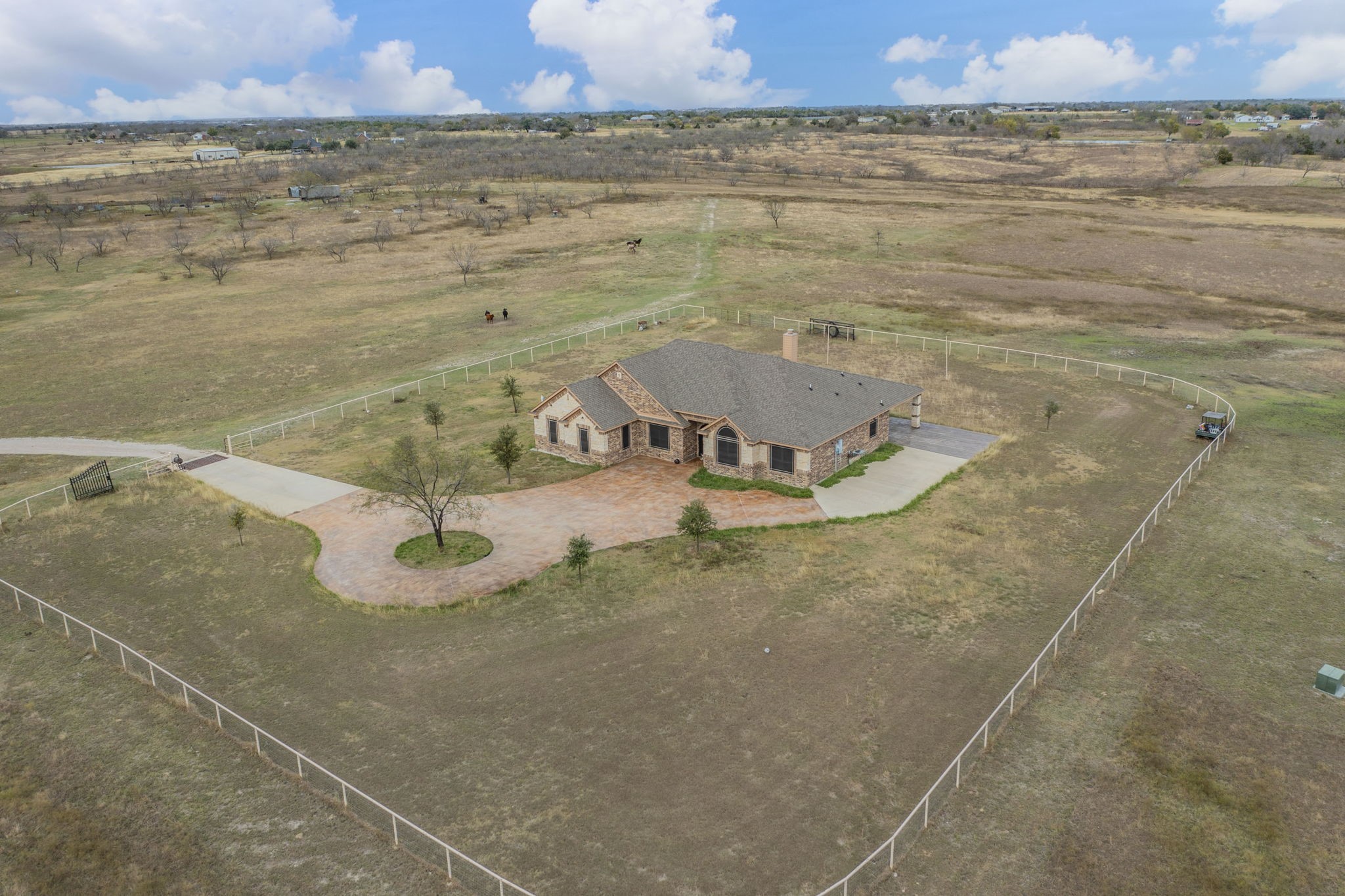 1019 Gin Road Ennis TX 75119