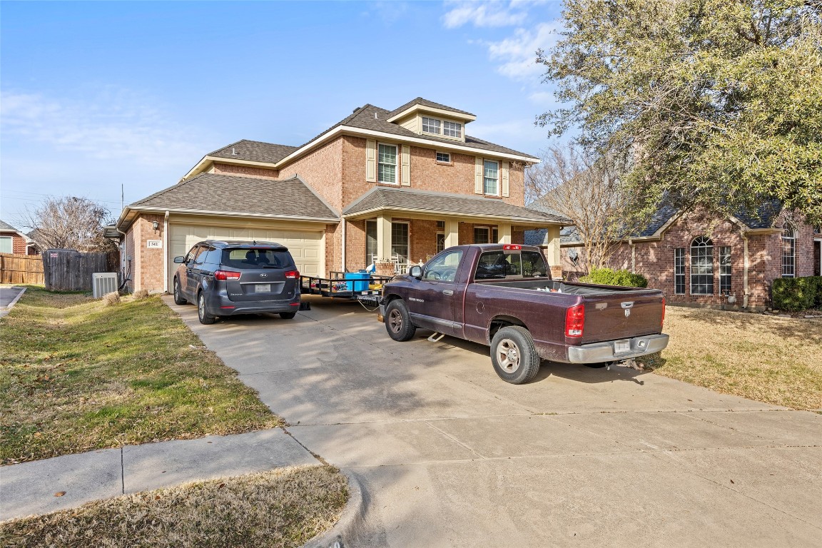 542 Abbey Court Grand Prairie TX 75052