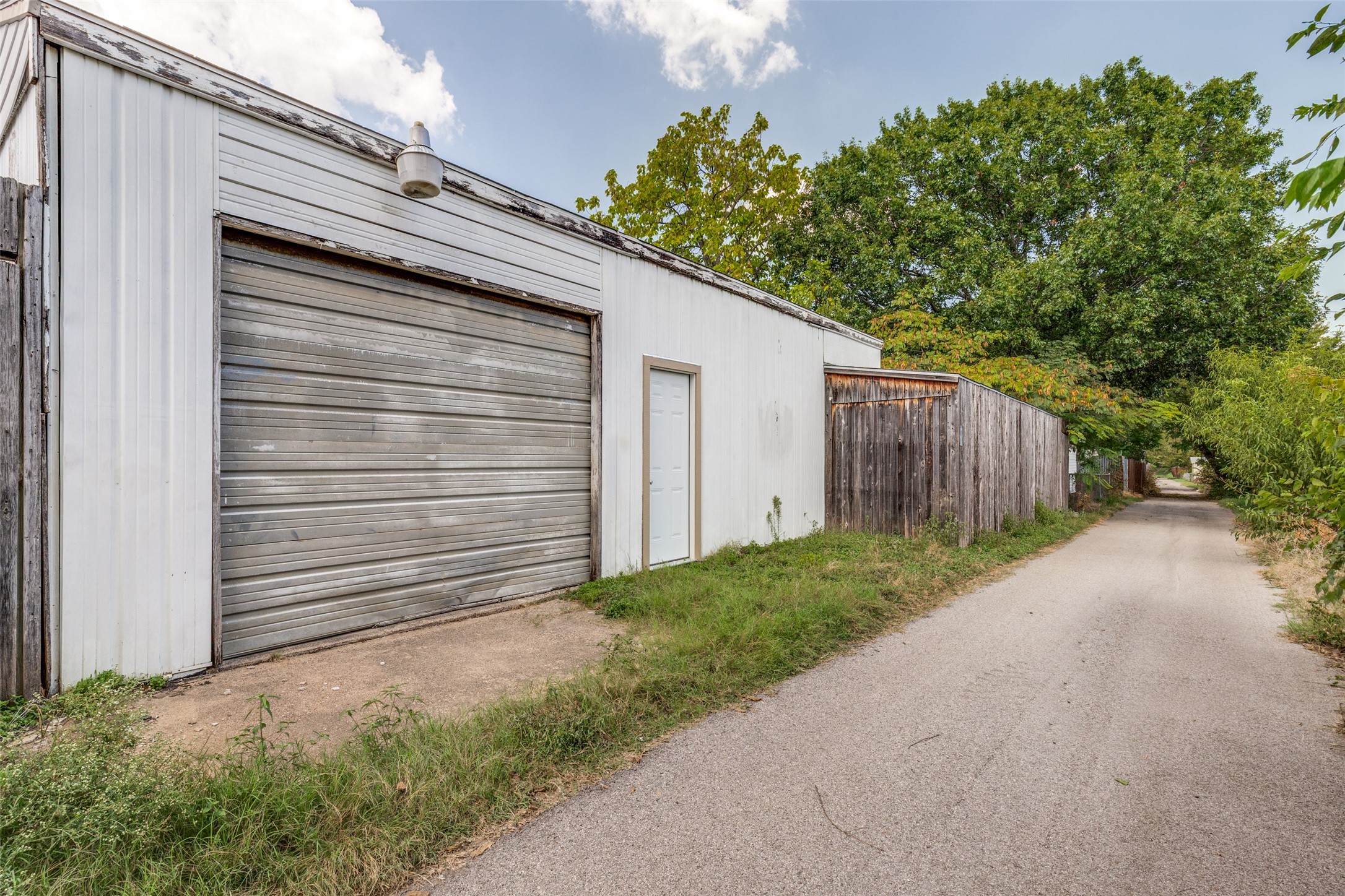 4314 Western Street Dallas TX 75211