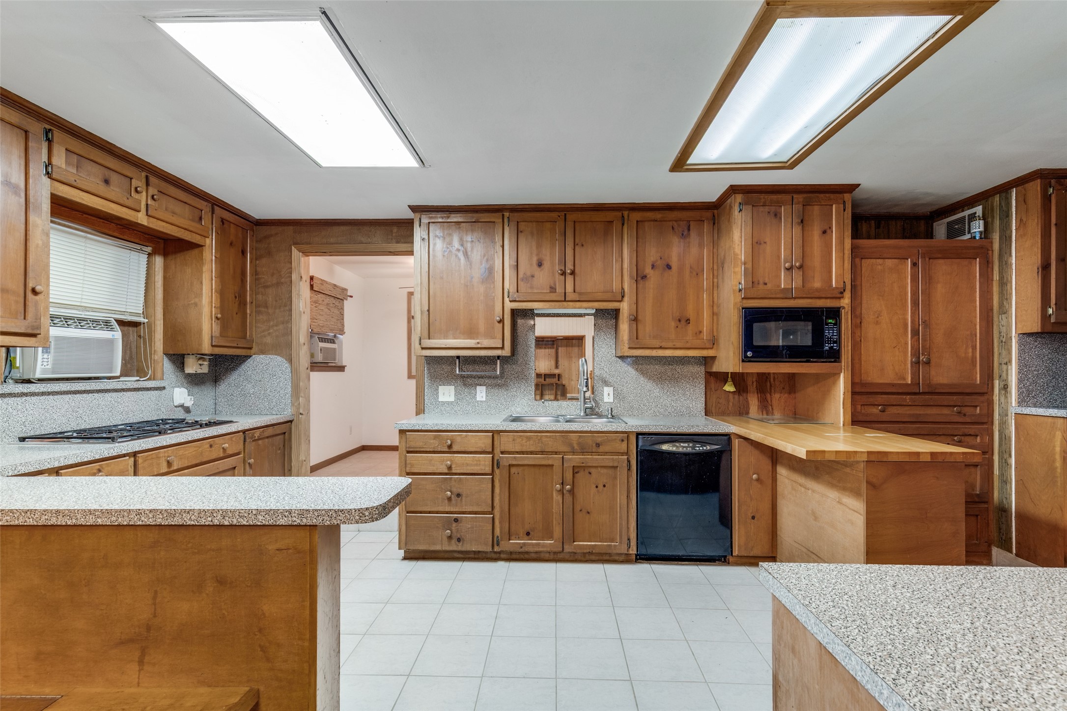 4314 Western Street Dallas TX 75211