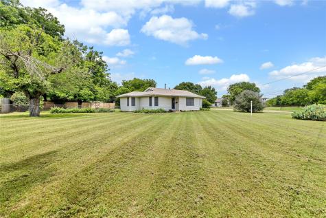 3041 Field Street Haltom City TX 76117