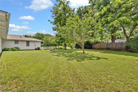 3041 Field Street Haltom City TX 76117