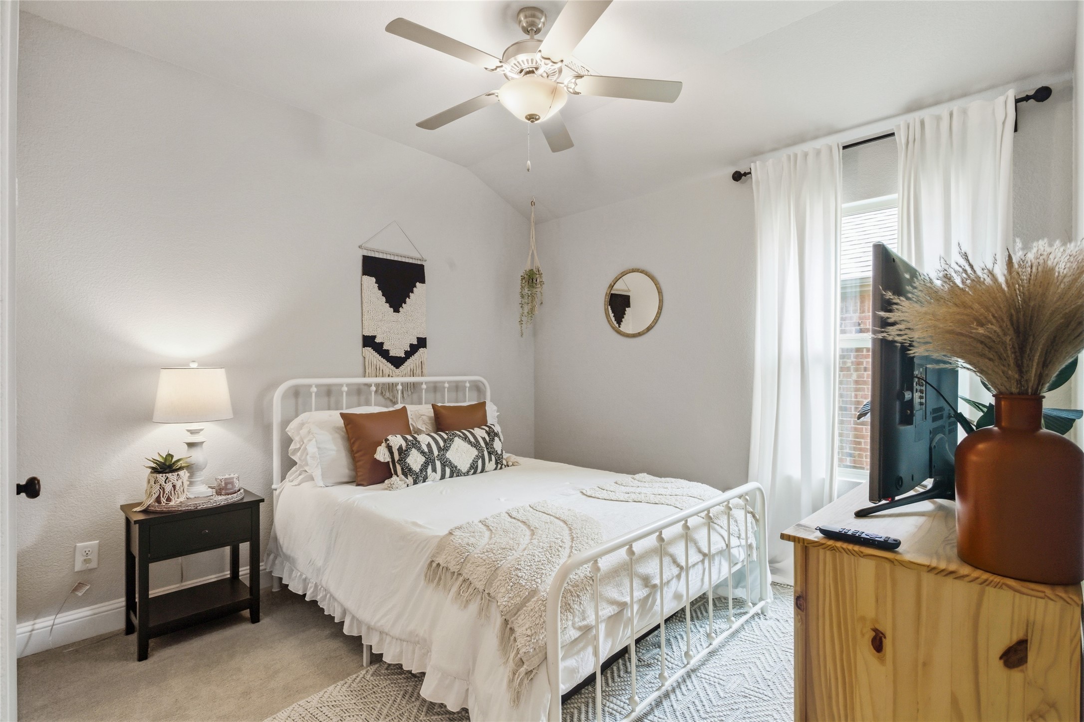 1501 Pleasant Knoll Trail Aubrey TX 76227