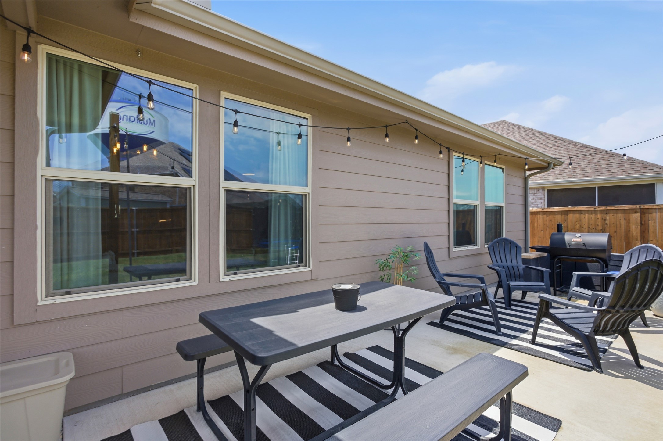 1501 Pleasant Knoll Trail Aubrey TX 76227