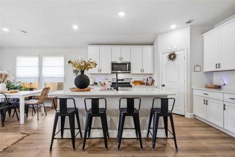 1501 Pleasant Knoll Trail Aubrey TX 76227