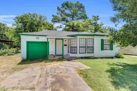 820 NE 31st Street Grand Prairie TX 75050