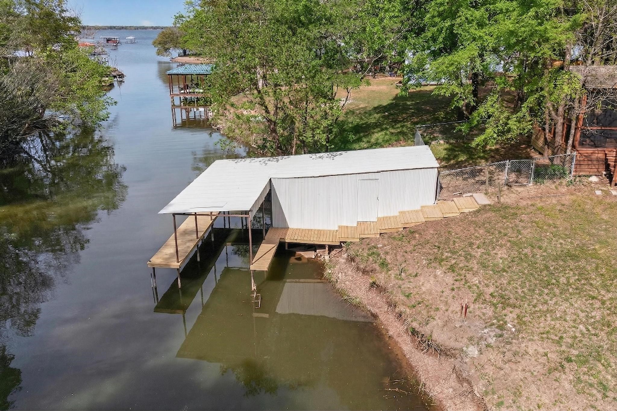 10546 Hoot Owl Hollow Wills Point TX 75169