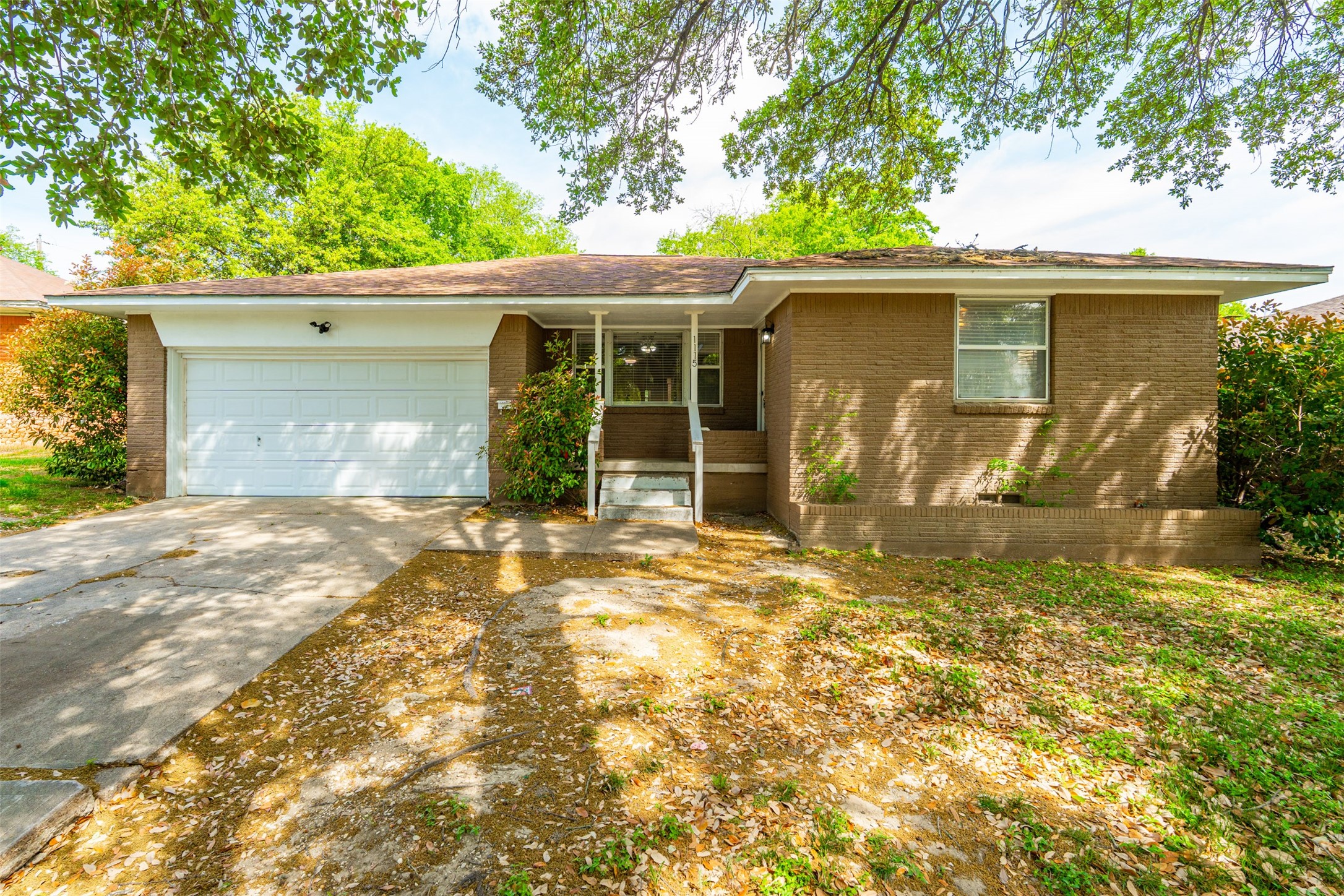 1115 Indian Creek Trail Dallas TX 75241