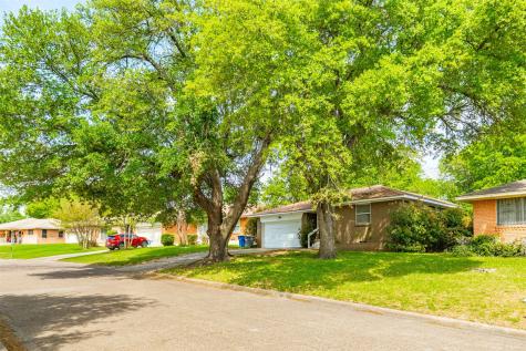 1115 Indian Creek Trail Dallas TX 75241