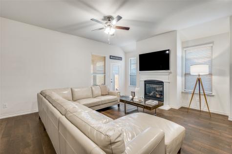 11105 Autry Ridge Lane Aubrey TX 76227
