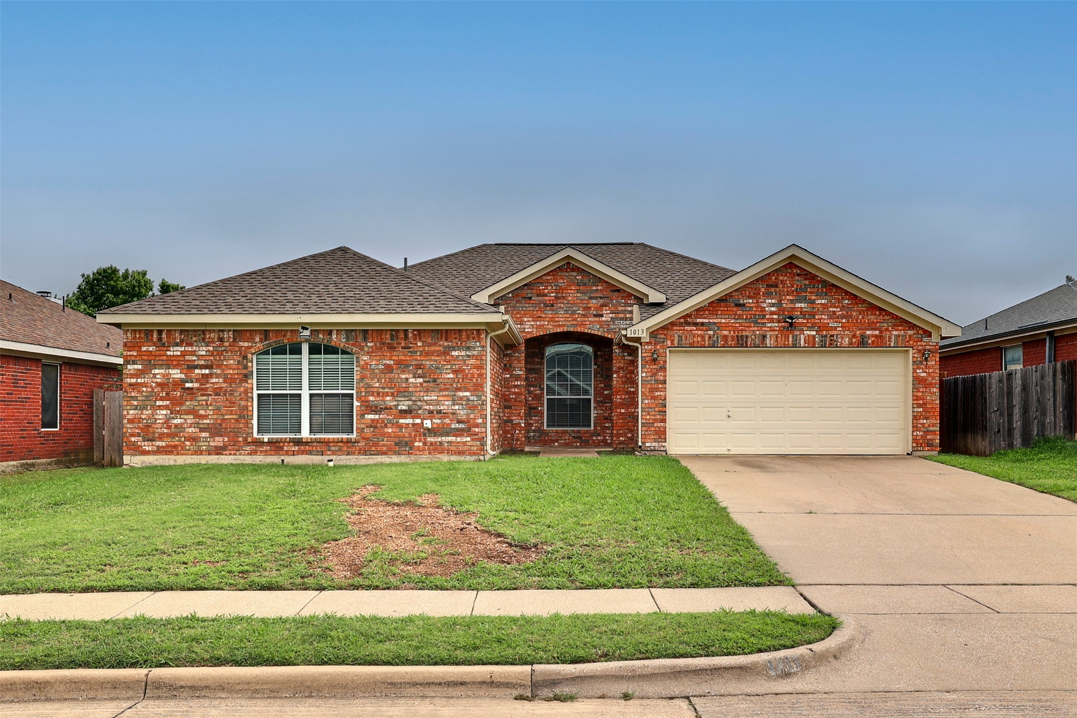 1013 Caleb Street Burleson TX 76028
