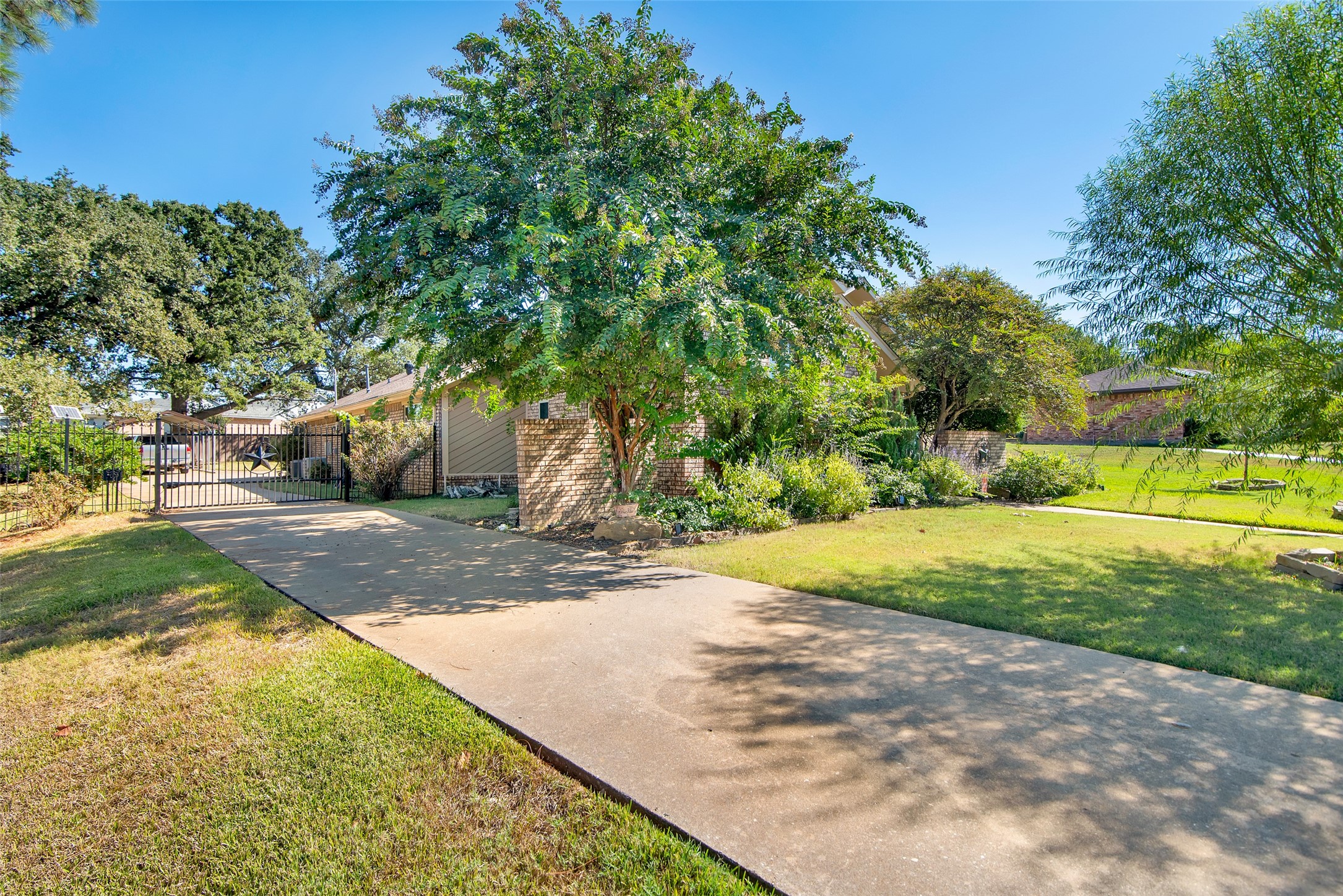 2603 Brookhaven Drive Denison TX 75020