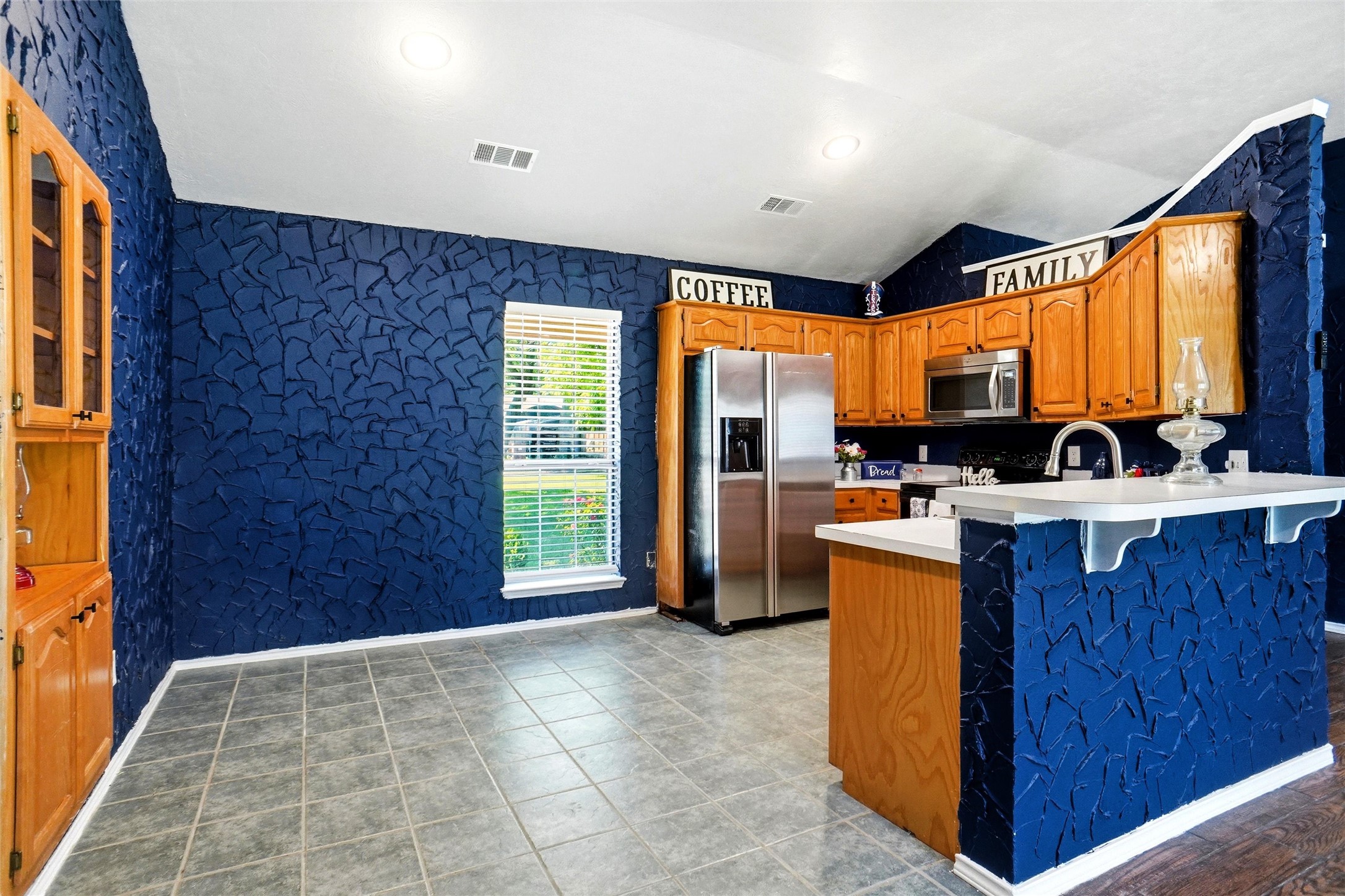 7150 Allyn Drive Azle TX 76020