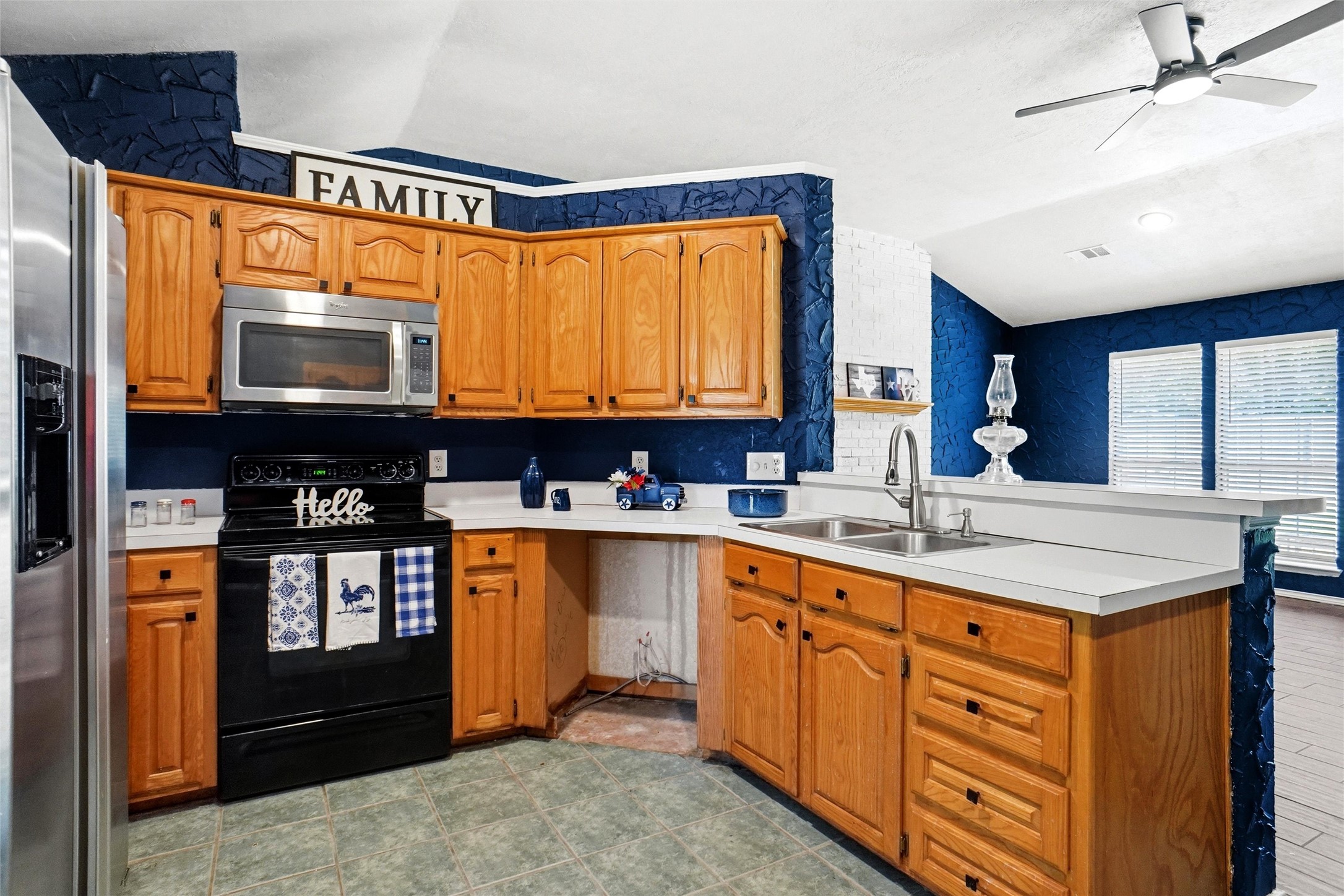 7150 Allyn Drive Azle TX 76020
