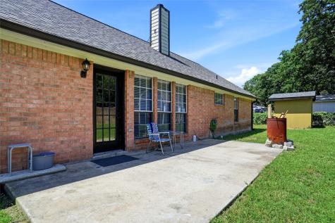 7150 Allyn Drive Azle TX 76020