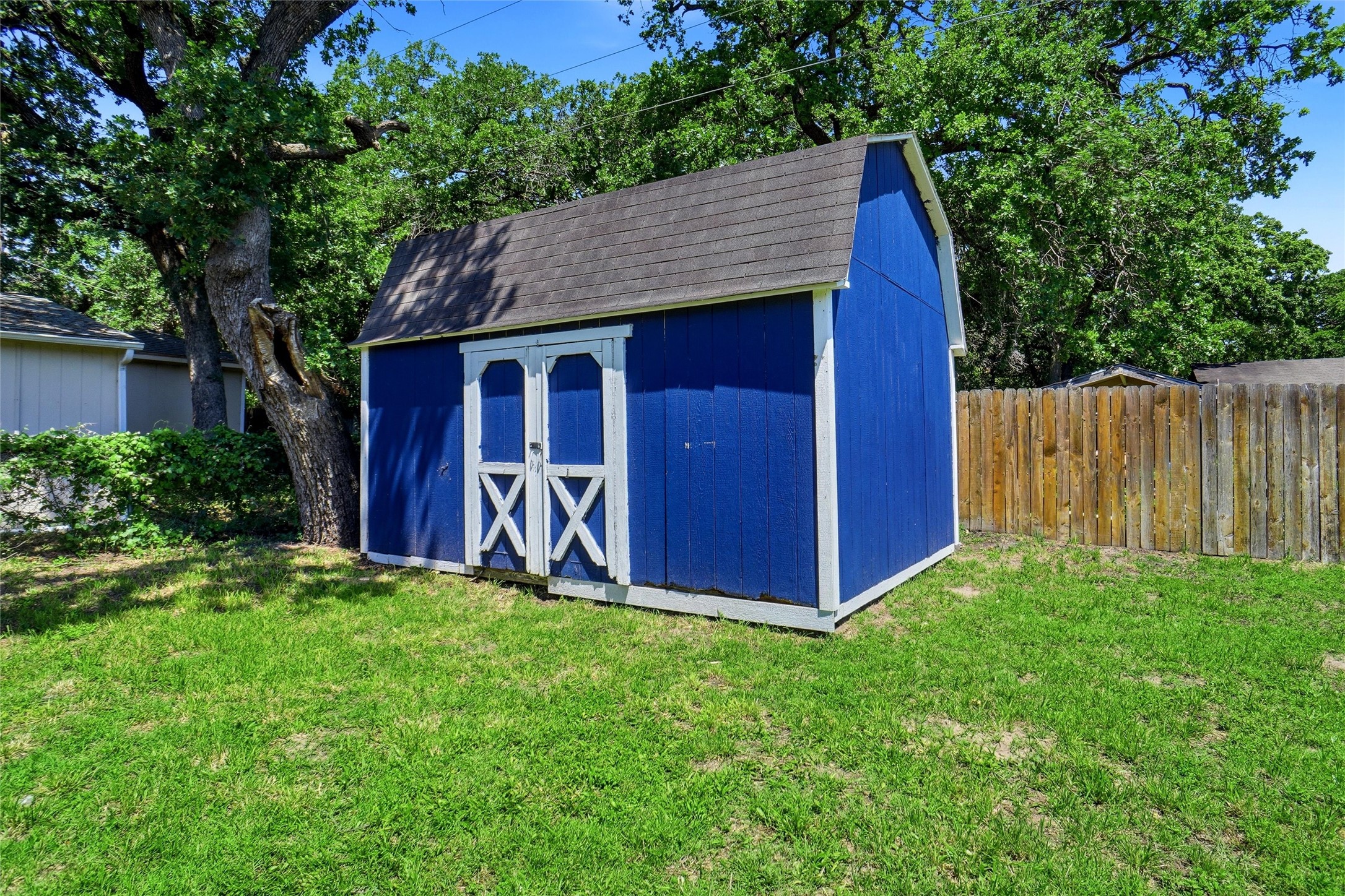7150 Allyn Drive Azle TX 76020