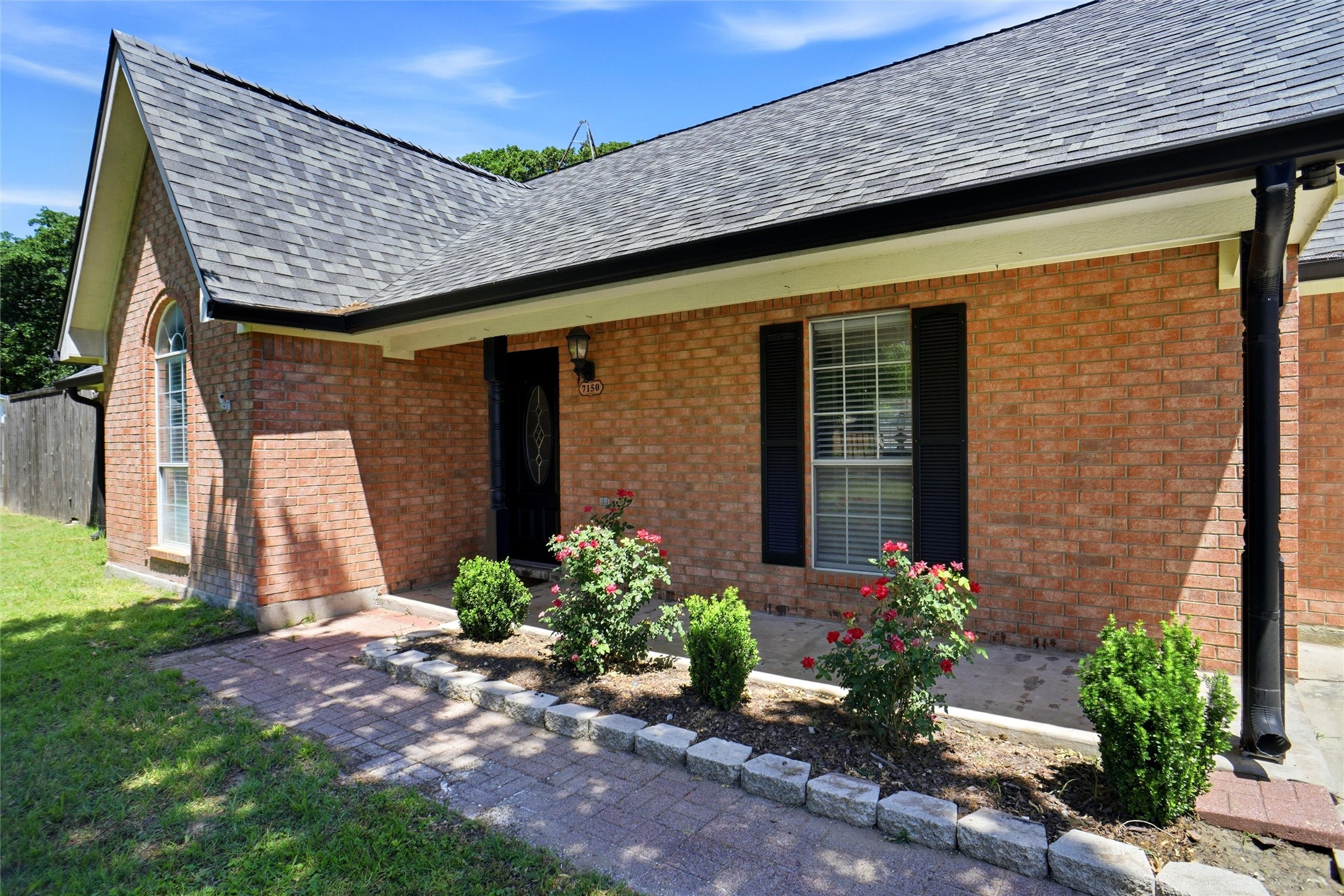 7150 Allyn Drive Azle TX 76020