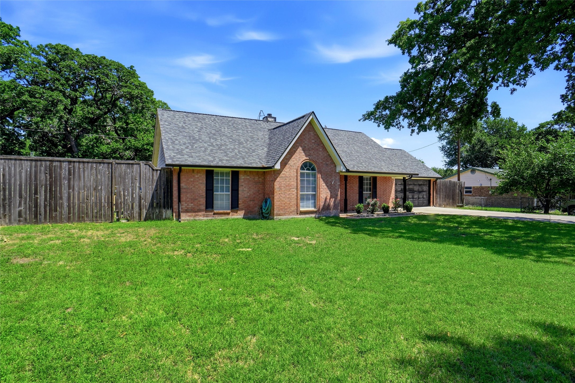 7150 Allyn Drive Azle TX 76020