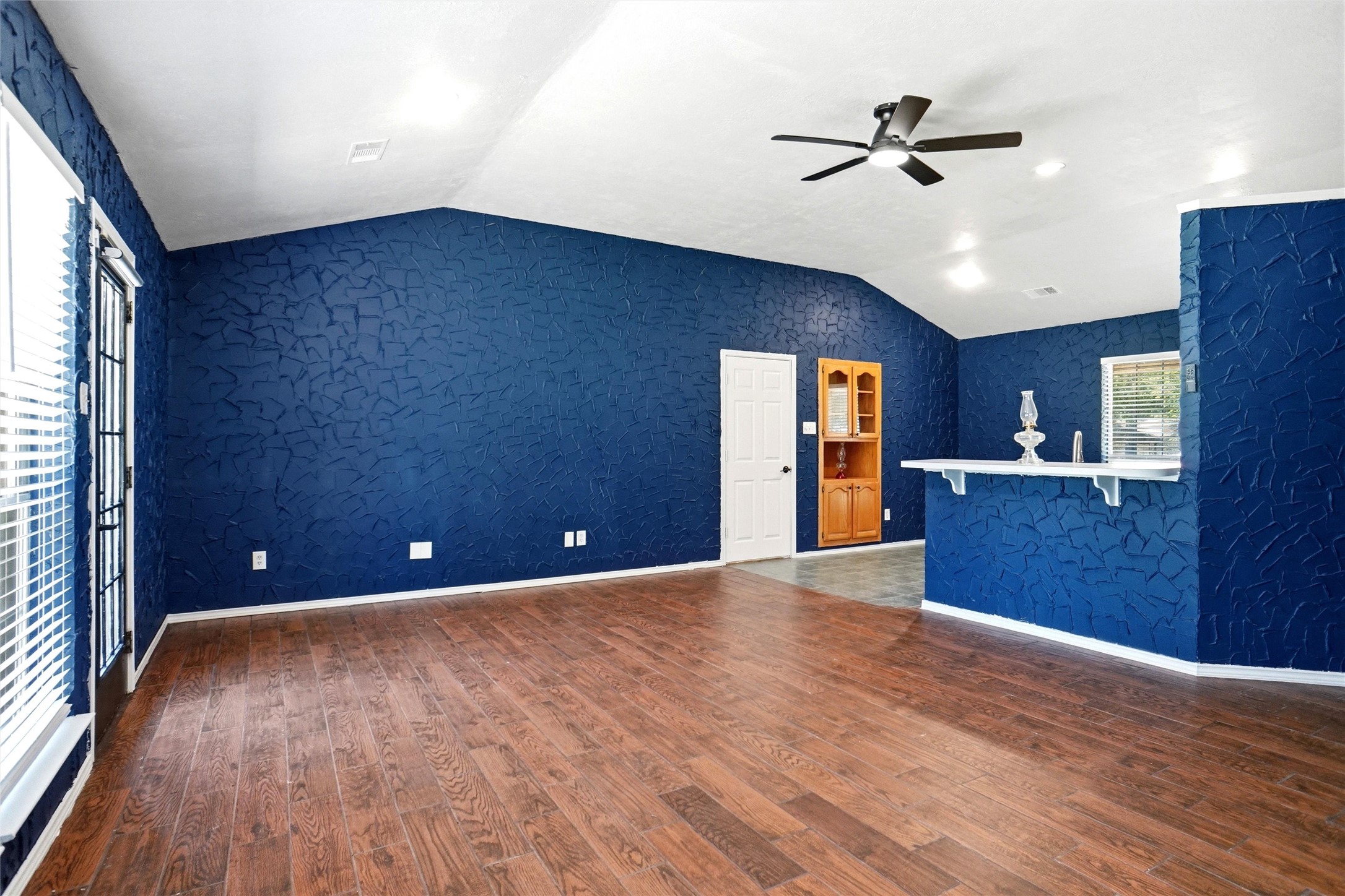 7150 Allyn Drive Azle TX 76020