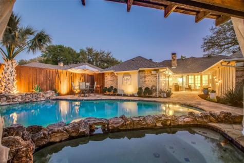 6512 Risinghill Drive Dallas TX 75248