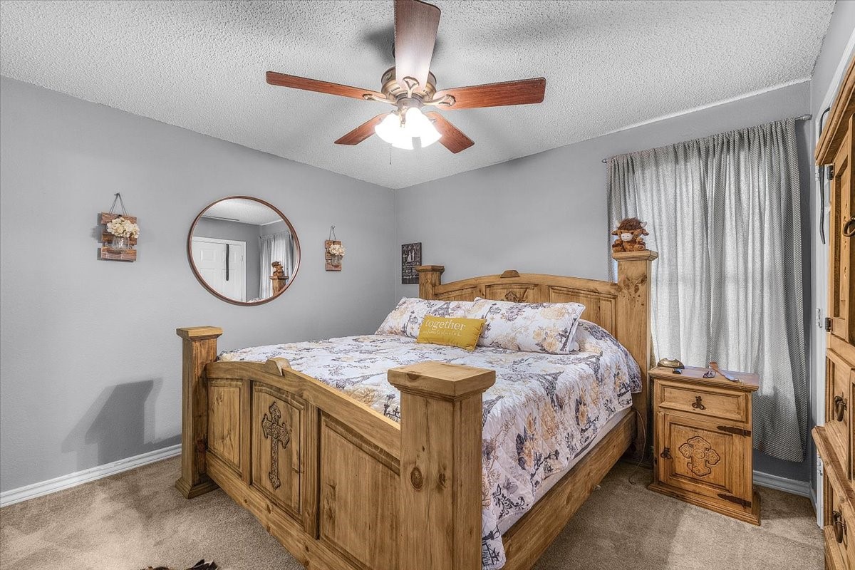 105 Rhoades Street Azle TX 76020