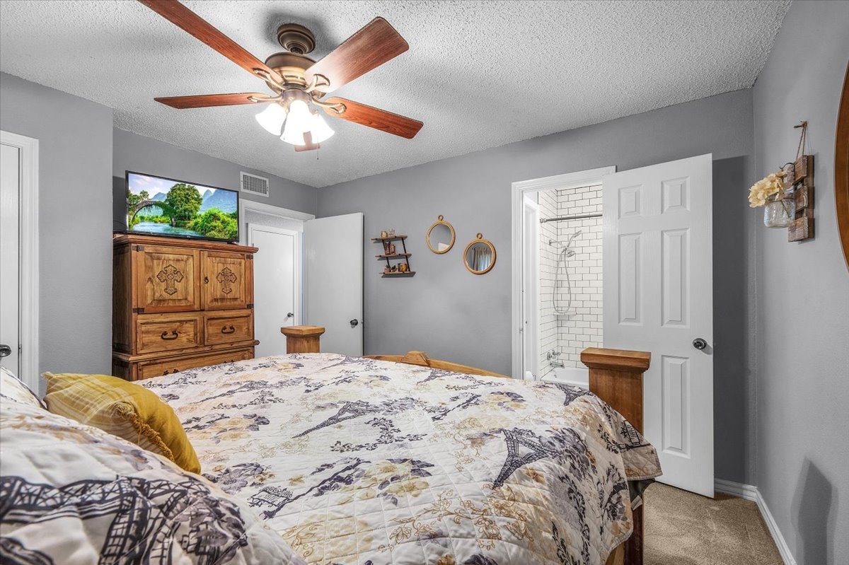 105 Rhoades Street Azle TX 76020