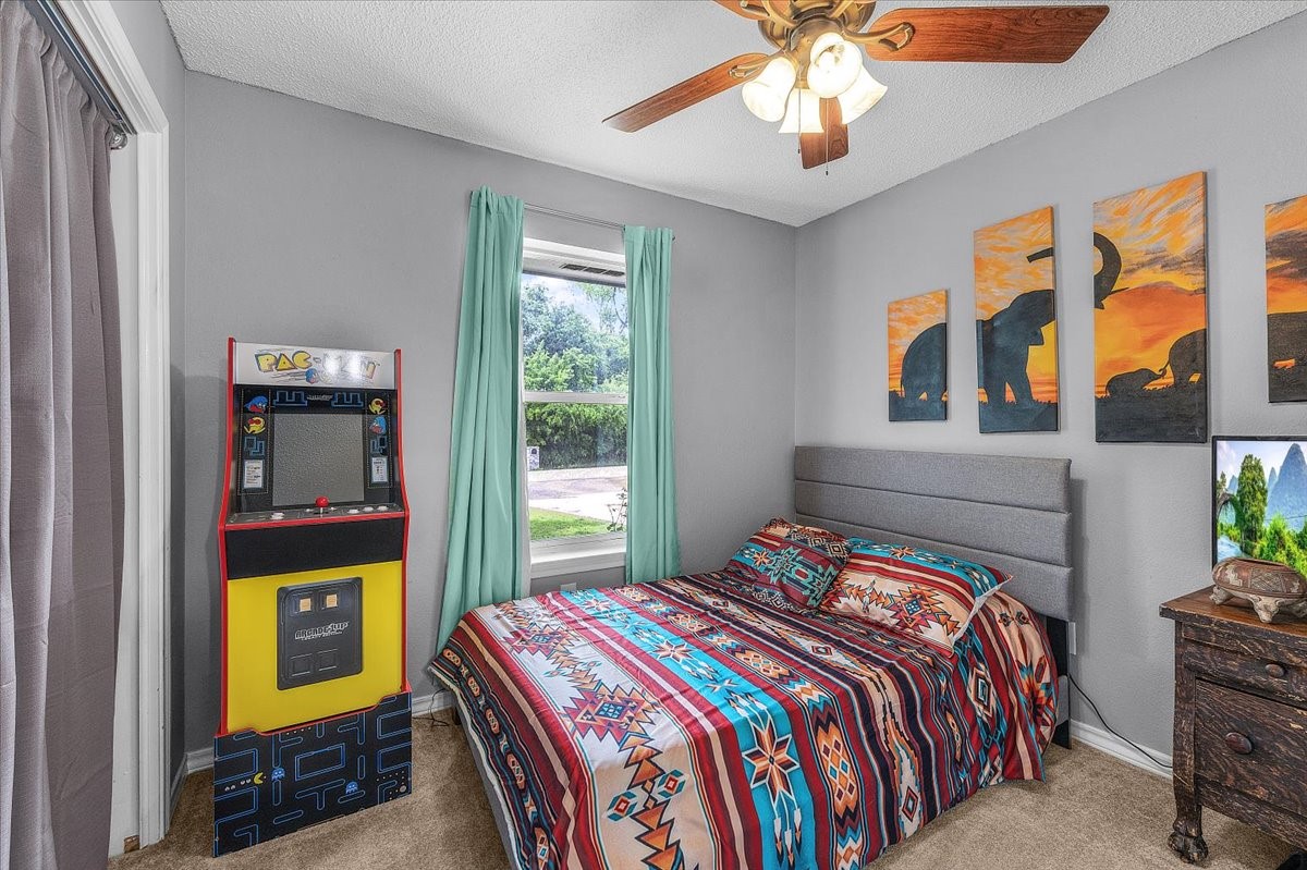105 Rhoades Street Azle TX 76020